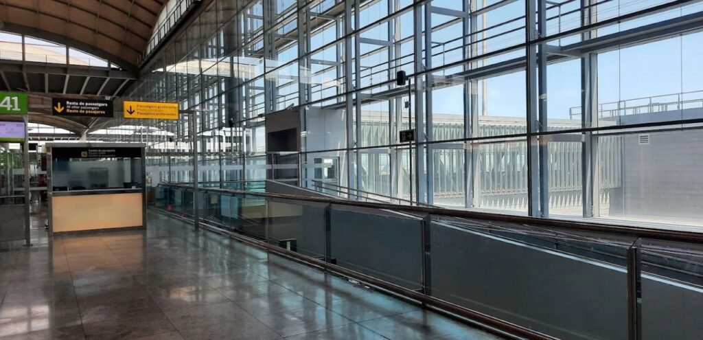 Delta Airlines ALC Terminal