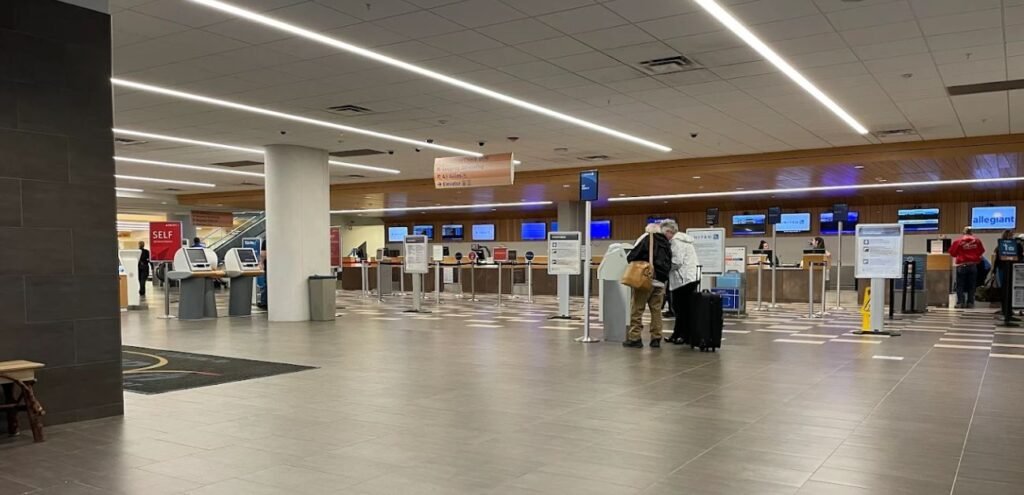 Delta Airlines BGR Terminal