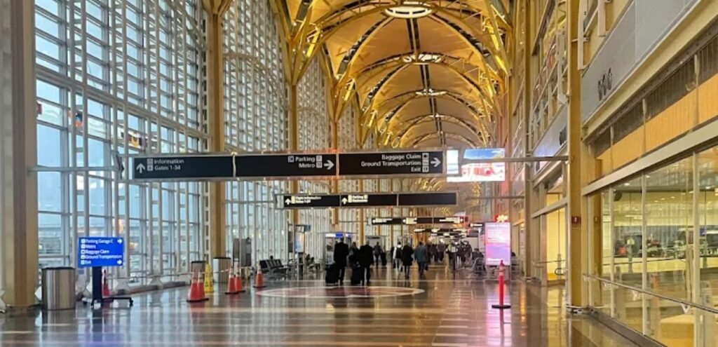 Delta Airlines DCA Terminal