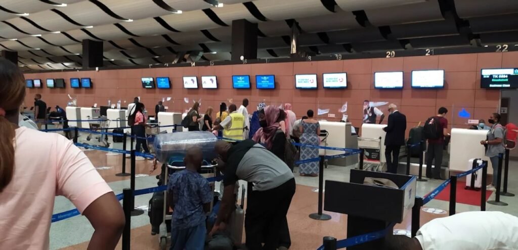 Delta Airlines DKR Terminal